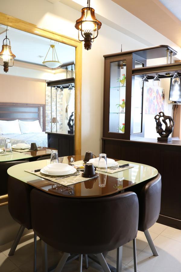 One Palm Tree Villas Manila Zewnętrze zdjęcie