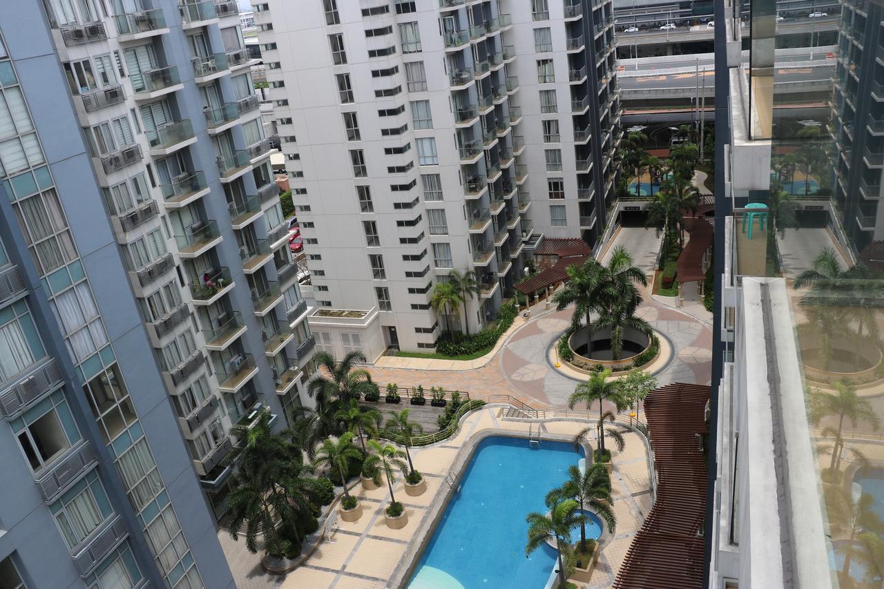 One Palm Tree Villas Manila Zewnętrze zdjęcie